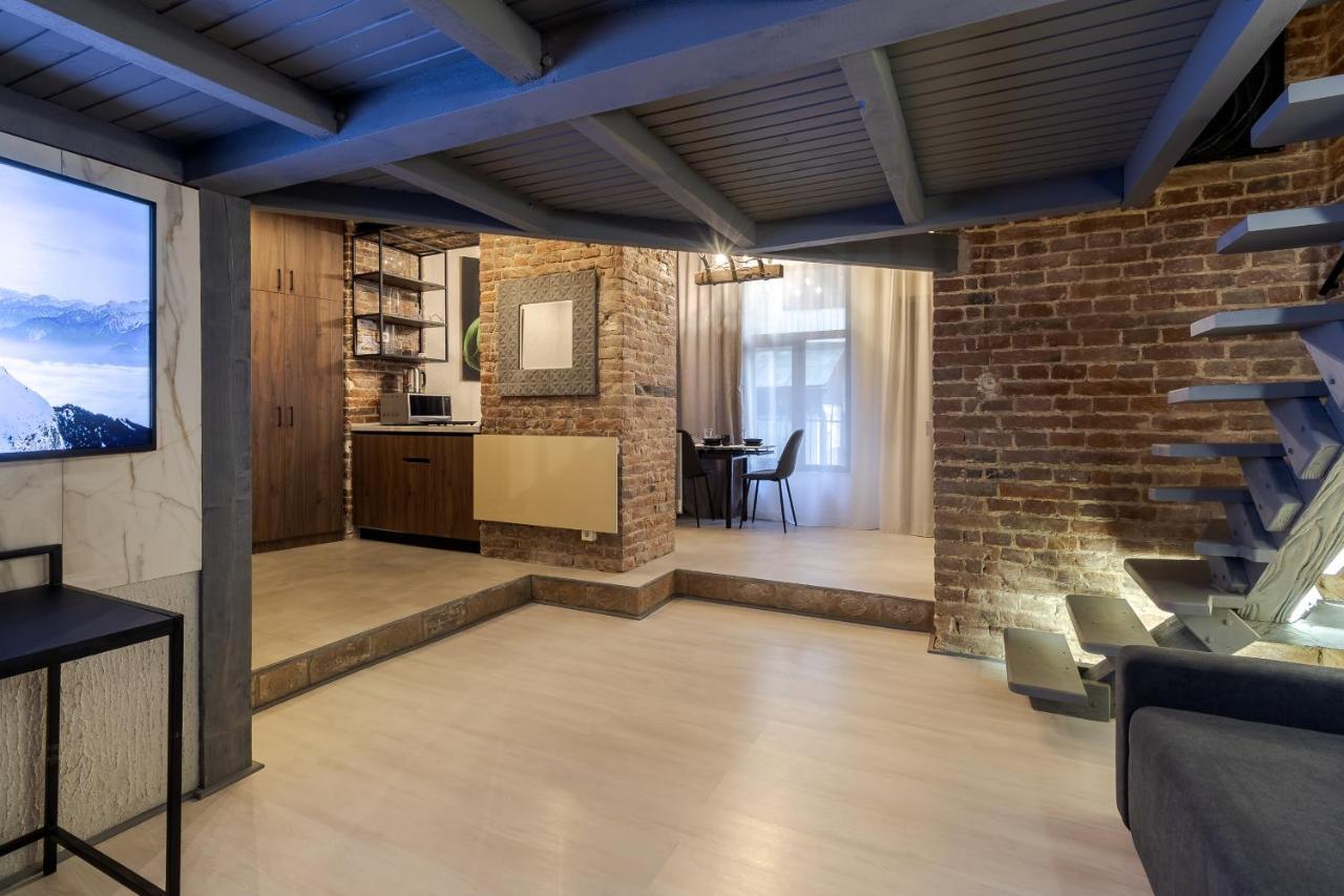 Lesi Apartment With Terrace Lviv Kültér fotó