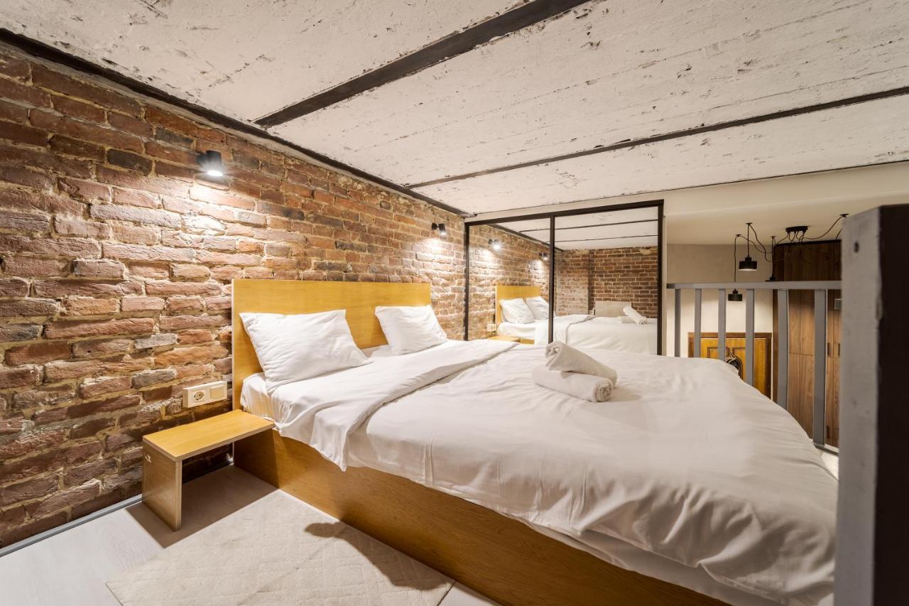 Lesi Apartment With Terrace Lviv Kültér fotó
