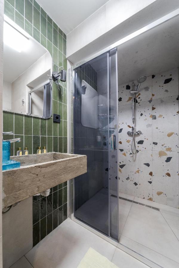 Lesi Apartment With Terrace Lviv Kültér fotó